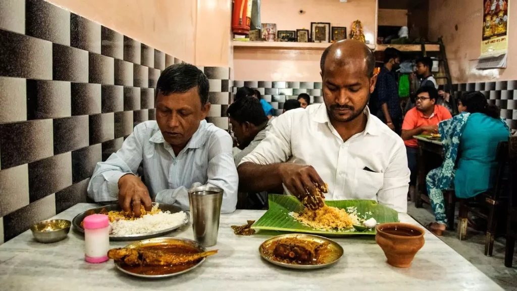 Residential Indian Cook Job in Kolkata for Freshers