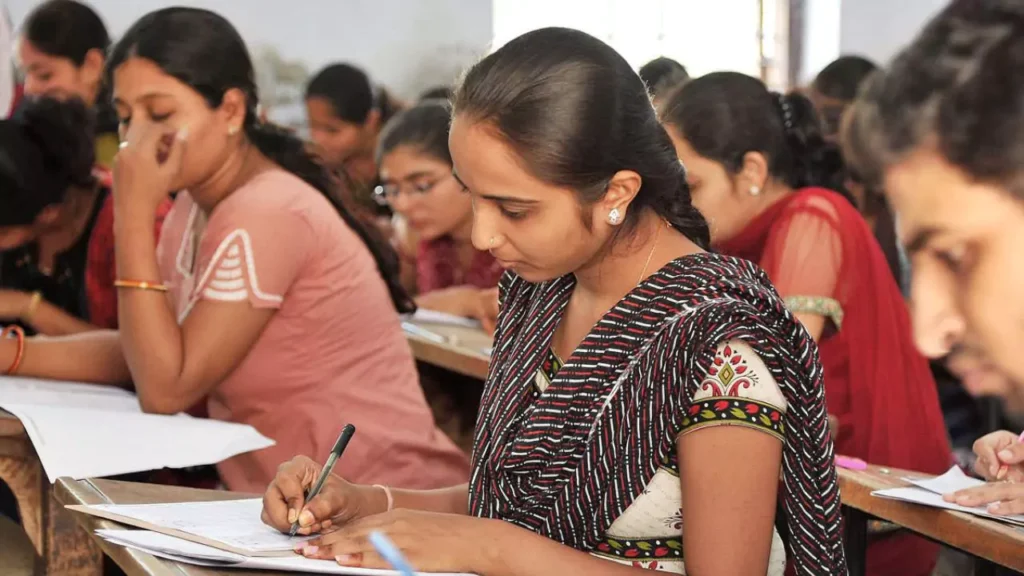 English Teaching Job in kolkata for Graduates